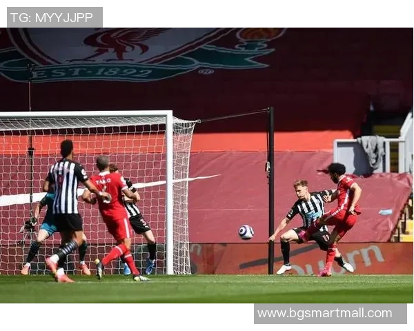 深圳篮球队边路渗透战术解析与实战应用探讨